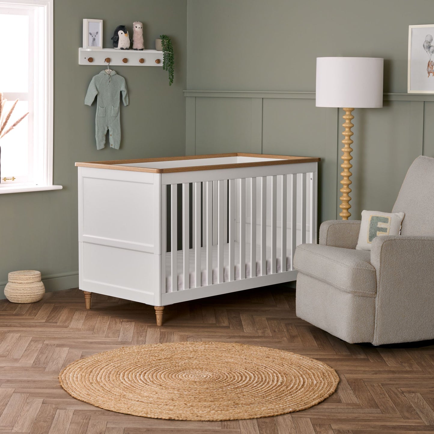 OBABY Orla Cot Bed - White with Oak