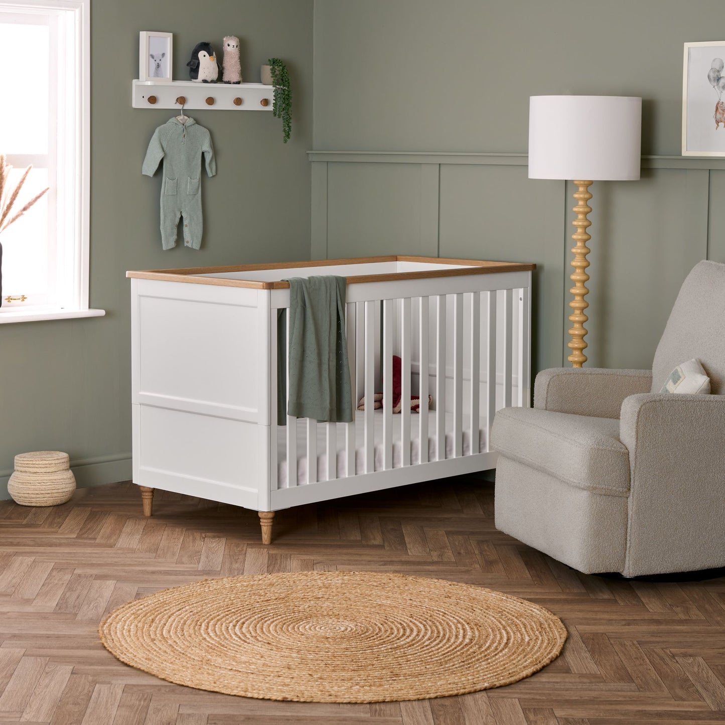 OBABY Orla Cot Bed - White with Oak