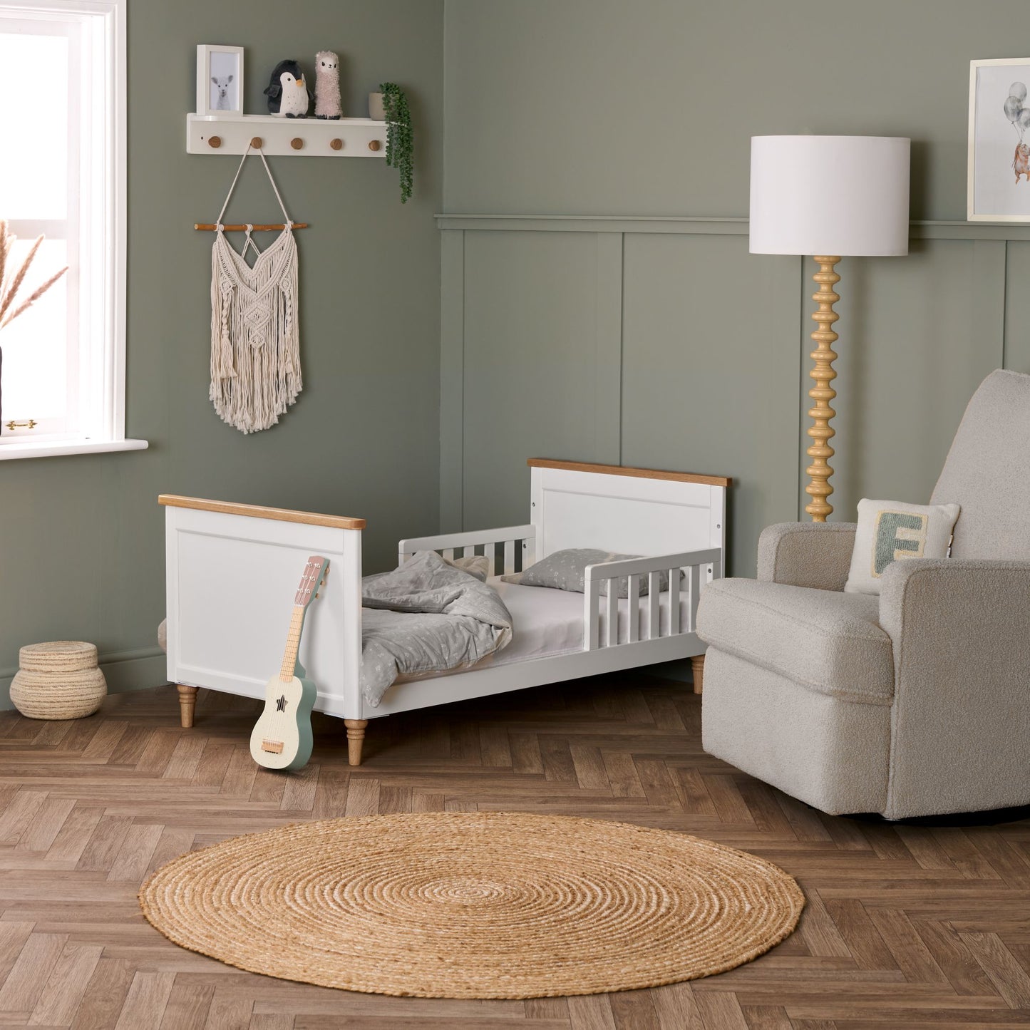 OBABY Orla Cot Bed - White with Oak