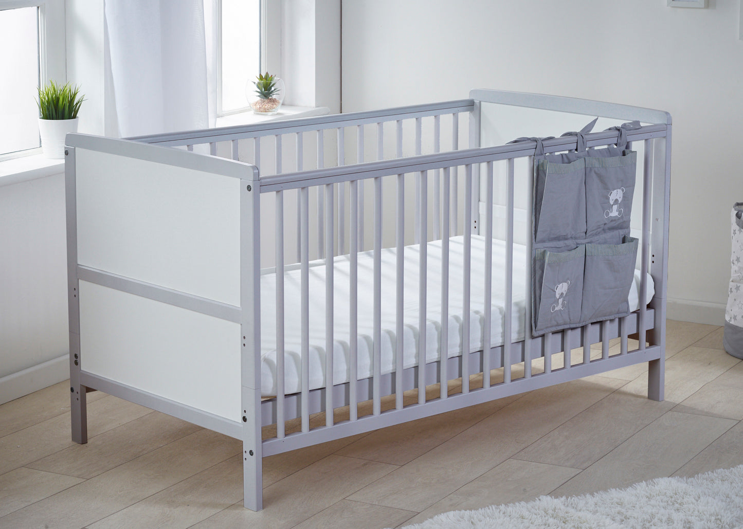 Kinder Valley 2-in-1 Sydney Cot Bed - White