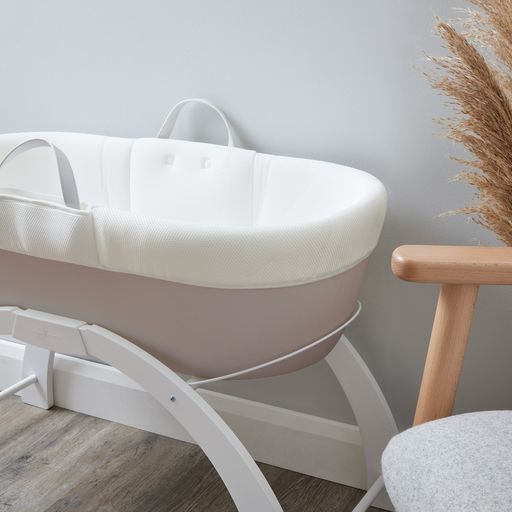 Shnuggle Dreami Baby Sleeper with Base
